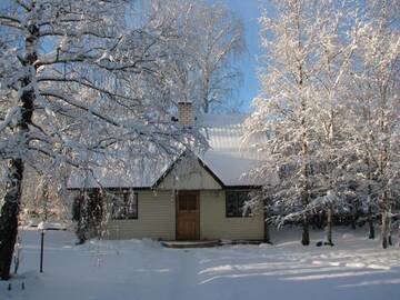 Фото номера Стандартный коттедж с сауной Дома для отпуска Tõnise Holiday Houses г. Lilbi 6